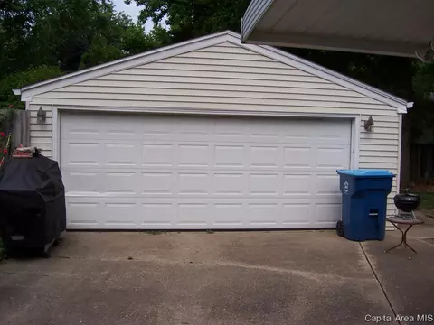 1209 Wickford, Springfield, IL 62704 photo 16