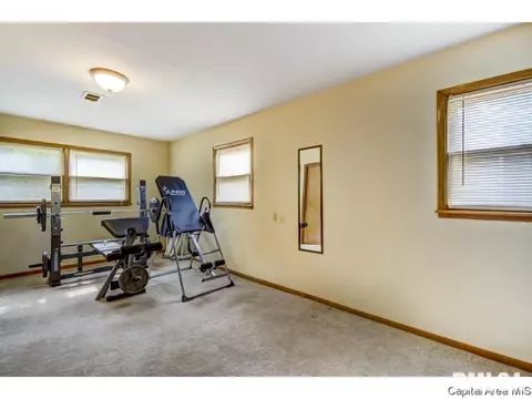 201 Kenyon Dr, Springfield, IL 62704 photo 20