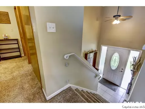 201 Kenyon Dr, Springfield, IL 62704 photo 6