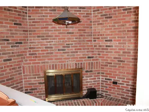 2221 140th Street St, Cameron, IL 61423 photo 13