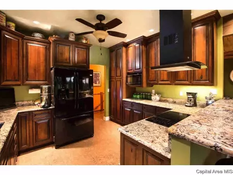 6551 600th, Colchester, IL 62326 photo 7
