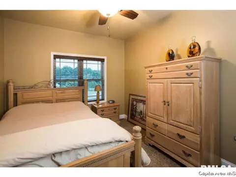 6551 600th, Colchester, IL 62326 photo 12