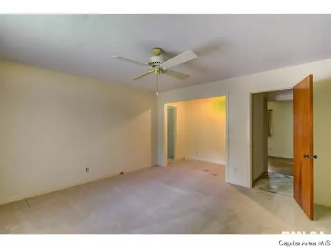 2130 Cardinal Dr, Springfield, IL 62704 photo 18