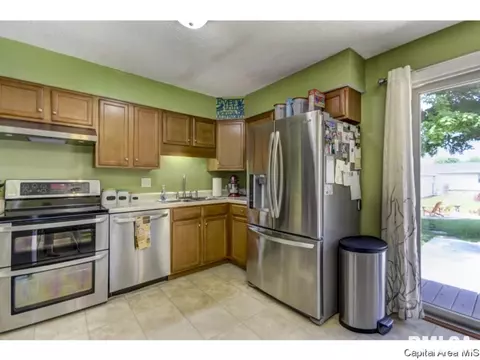 2925 E Griffiths, Springfield, IL 62702 photo 8
