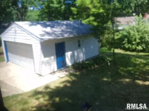 2129 Warwick, Springfield, IL 62704 photo 9