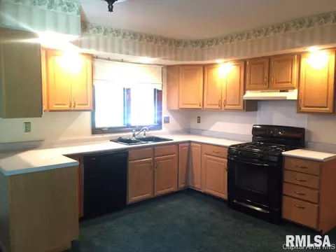 2512 Manchester, Springfield, IL 62704 photo 11