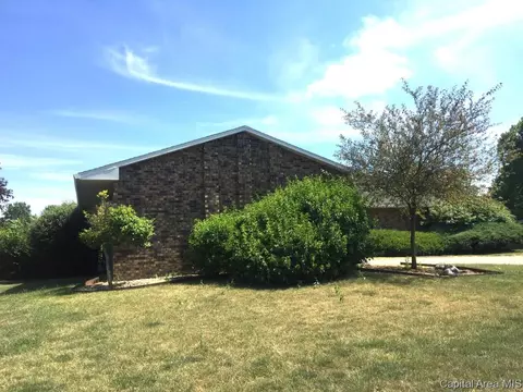 2512 Manchester, Springfield, IL 62704 photo 2