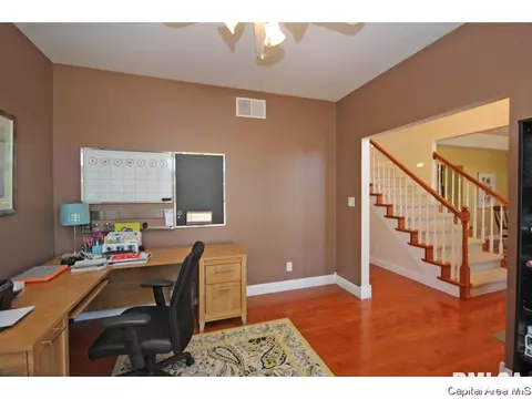 2000 Stonehaven, Chatham, IL 62629 photo 23