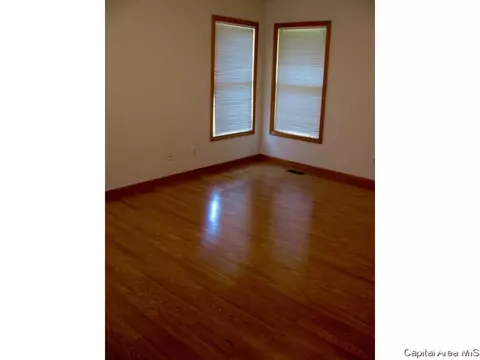 8025 W Outer Rd, Sherman, IL 62684 photo 10