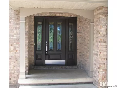 8025 W Outer Rd, Sherman, IL 62684 photo 2