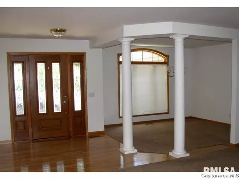 8025 W Outer Rd, Sherman, IL 62684 photo 3