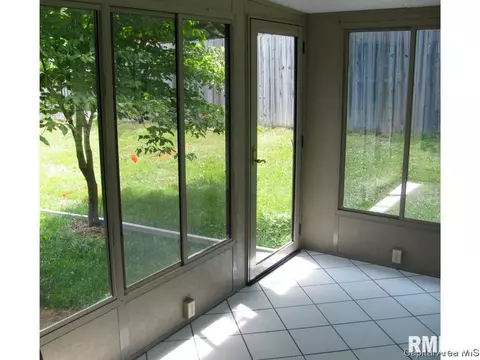 8025 W Outer Rd, Sherman, IL 62684 photo 15
