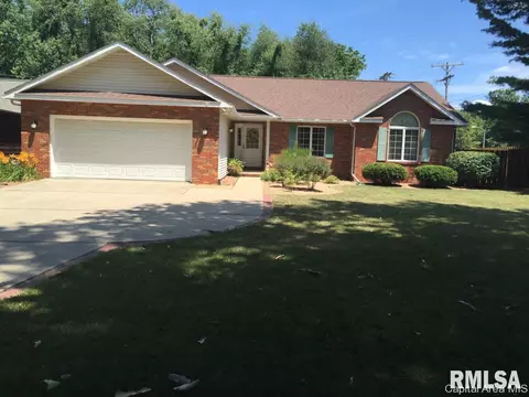 1208 Wakefield Dr, Springfield, IL 62704 photo 1