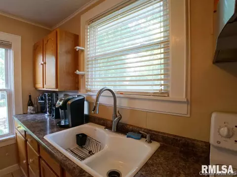 1512 S 7th St, Springfield, IL 62703 photo 15