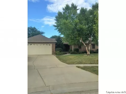 3921 Mapleshade, Springfield, IL 62712 photo 1