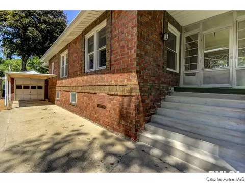 1901 S Douglas, Springfield, IL 62704 photo 27
