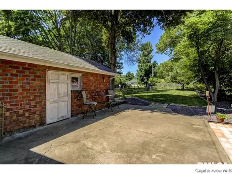 1901 S Douglas, Springfield, IL 62704 photo 29