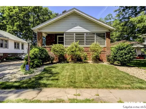 1901 S Douglas, Springfield, IL 62704 photo 1