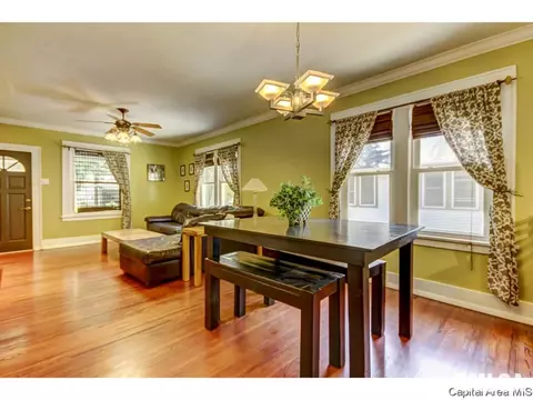 1901 S Douglas, Springfield, IL 62704 photo 5