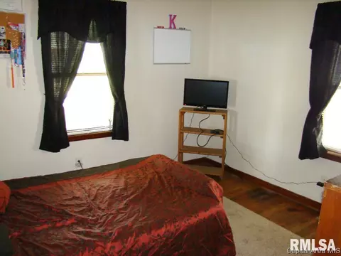 2342 S 12th St, Springfield, IL 62703 photo 9