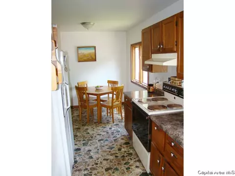 2342 S 12th St, Springfield, IL 62703 photo 7