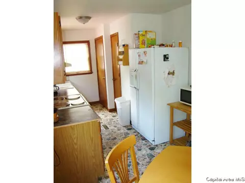 2342 S 12th St, Springfield, IL 62703 photo 5