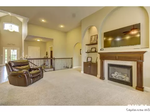 2713 Newcastle Ct, Springfield, IL 62712 photo 9