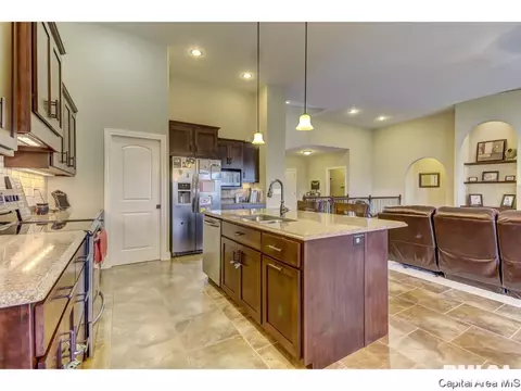 2713 Newcastle Ct, Springfield, IL 62712 photo 16