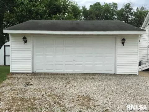 75 Lilac Ln, Springfield, IL 62702 photo 2