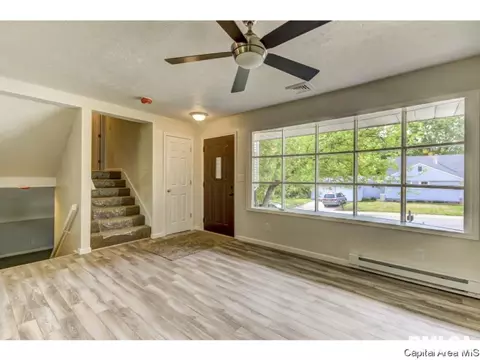 4 Pinto Dr, Springfield, IL 62702 photo 3