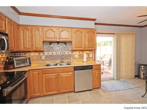 3808 Eagle Claw, Springfield, IL 62707 photo 7