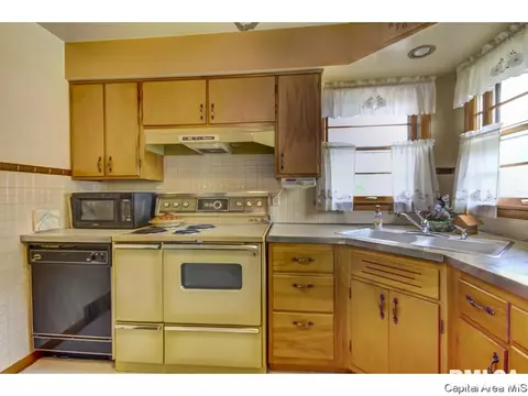 19 Sunnyside Dr, Springfield, IL 62702 photo 24