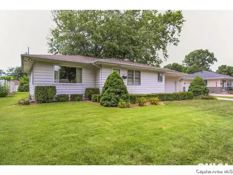 19 Sunnyside Dr, Springfield, IL 62702 photo 2