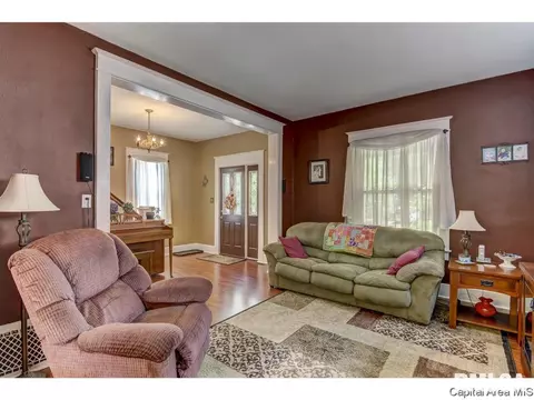 827 S Illinois St, Springfield, IL 62704 photo 10