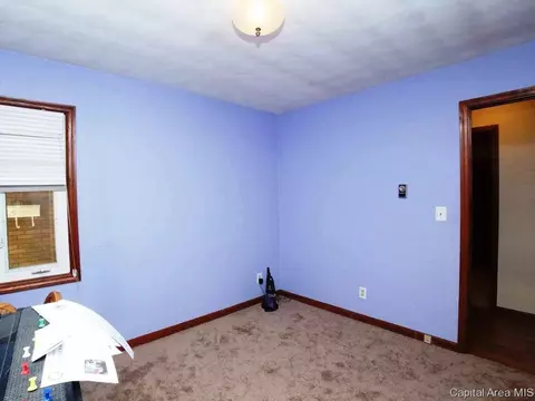 2225 Trowbridge Rd, Springfield, IL 62703 photo 13