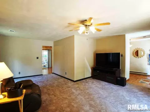 2225 Trowbridge Rd, Springfield, IL 62703 photo 11