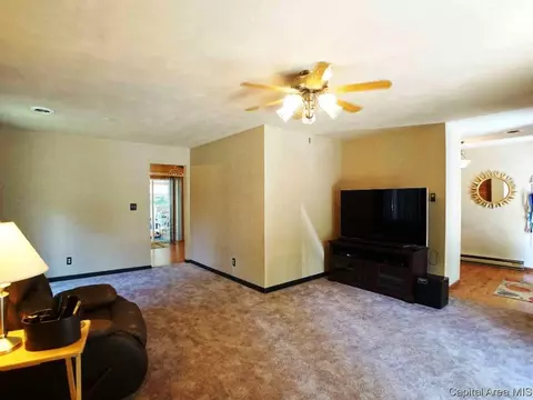 2225 Trowbridge Rd, Springfield, IL 62703 photo 10