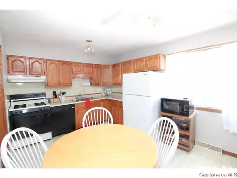 2744 Sandgate Rd, Springfield, IL 62702 photo 4