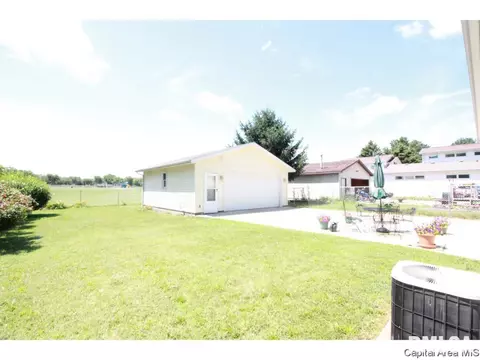 2744 Sandgate Rd, Springfield, IL 62702 photo 17