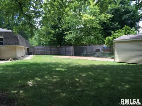 3100 Rutgers Dr, Springfield, IL 62704 photo 11