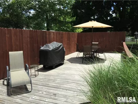 3100 Rutgers Dr, Springfield, IL 62704 photo 3