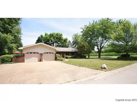 6261 Westwind Dr, Springfield, IL 62711 photo 2