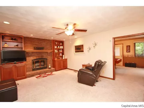 6261 Westwind Dr, Springfield, IL 62711 photo 9