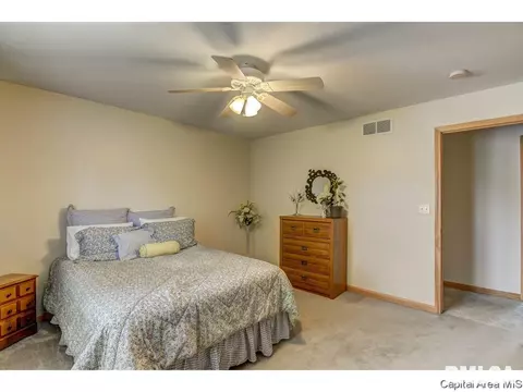 1404 Summershade Dr, Springfield, IL 62712 photo 26