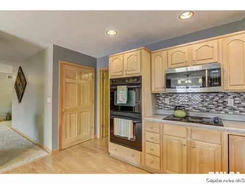 1404 Summershade Dr, Springfield, IL 62712 photo 19
