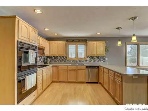 1404 Summershade Dr, Springfield, IL 62712 photo 16