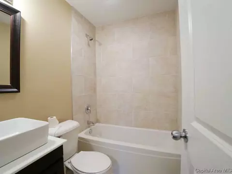 1916 N 21st St, Springfield, IL 62702 photo 12