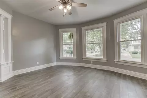 712 S Douglas Ave, Springfield, IL 62704 photo 6