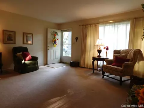 97 Andover, Springfield, IL 62704 photo 4