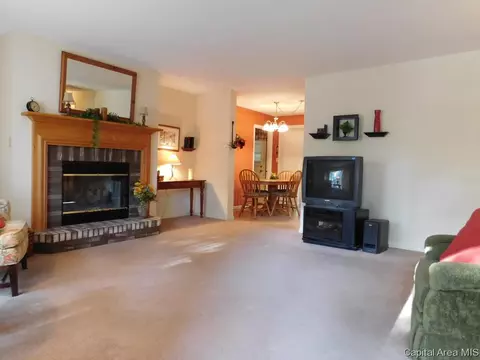 97 Andover, Springfield, IL 62704 photo 6